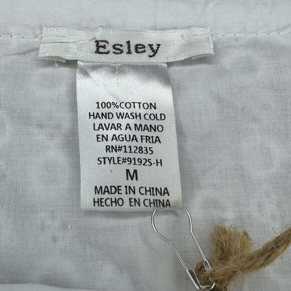 Esley 100% Cotton white eyelet skirt size Medium mini skirt has pockets NWT - Picture 4 of 7